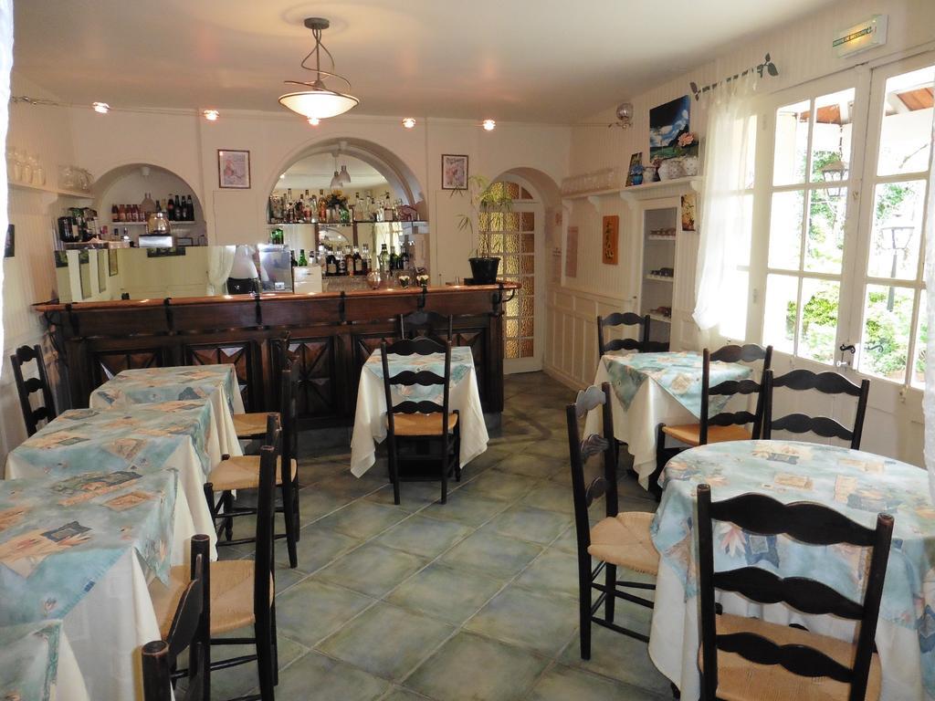 Le Petit Chaperon Rouge Hotel Coux-et-Bigaroque-Mouzens Kültér fotó